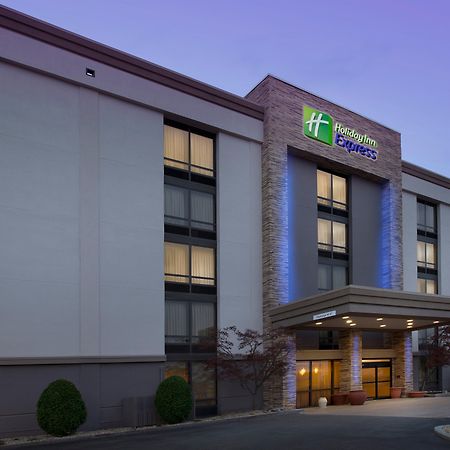 Holiday Inn Express Boston North-Woburn By Ihg Exterior foto