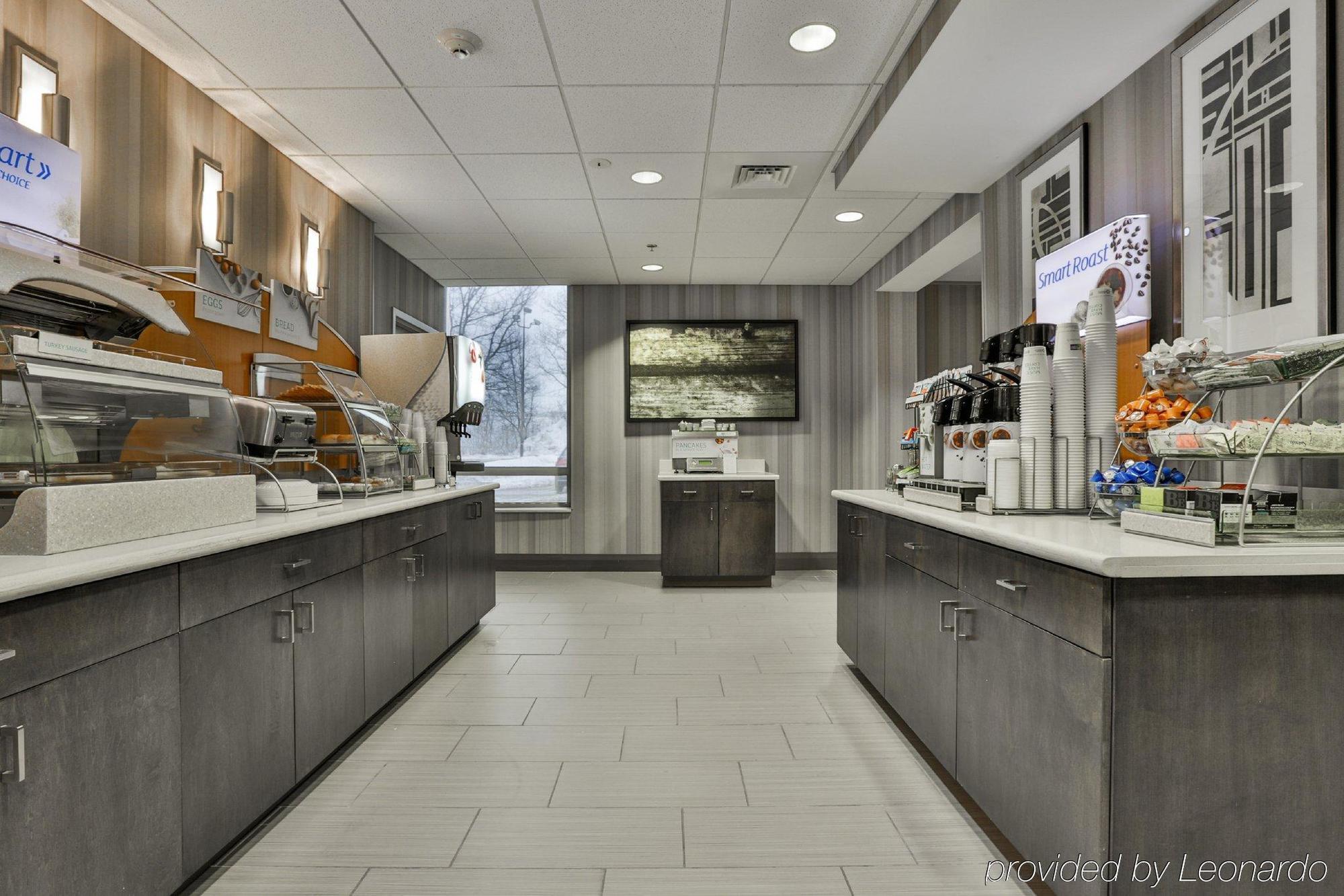 Holiday Inn Express Boston North-Woburn By Ihg Exterior foto