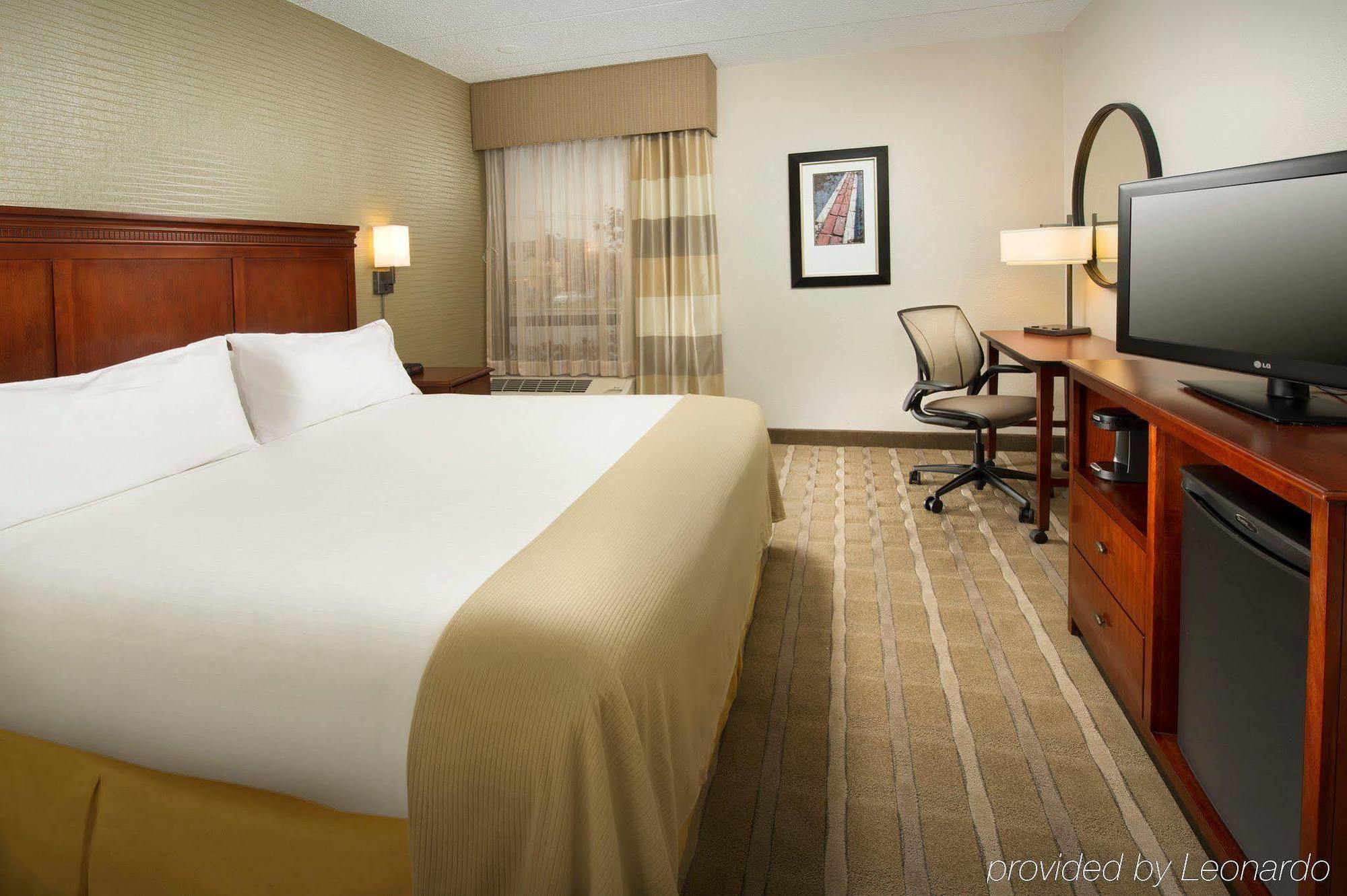 Holiday Inn Express Boston North-Woburn By Ihg Exterior foto