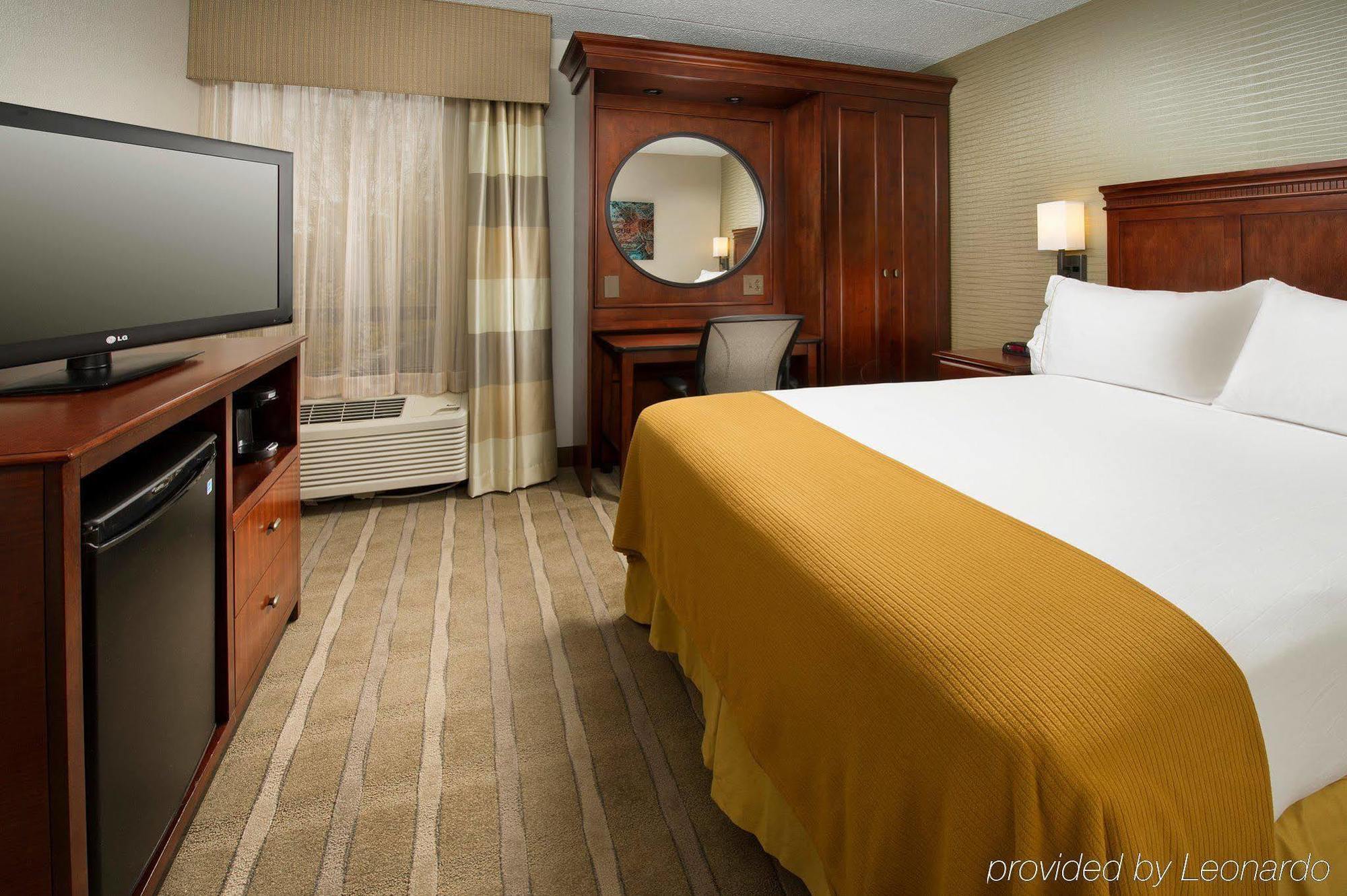 Holiday Inn Express Boston North-Woburn By Ihg Exterior foto